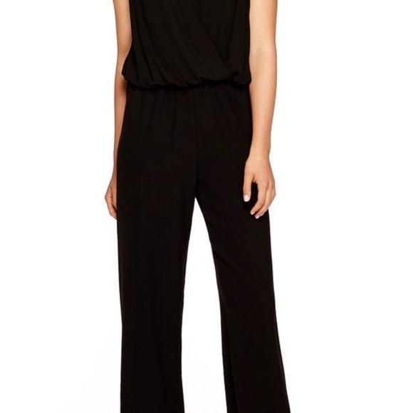 Jumpsuit - Picture 3 of 8